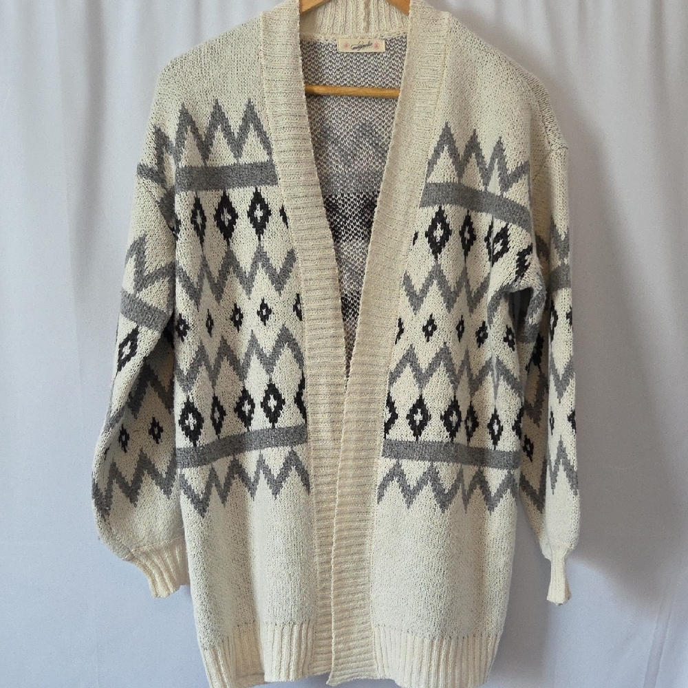 Magnolia Boutique Geometric Patterned Open Cardigan